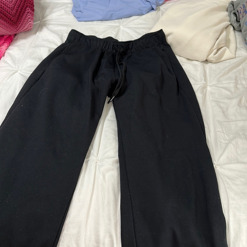 Women’s Nike sweatpants